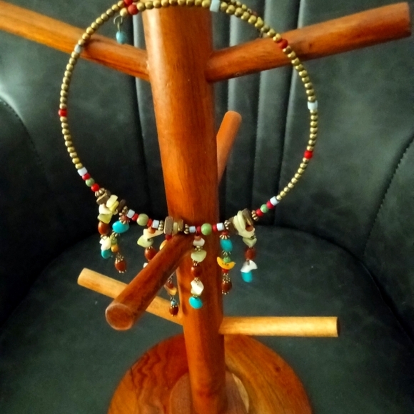 VINTAGE NECKLACE - Picture 2 of 3